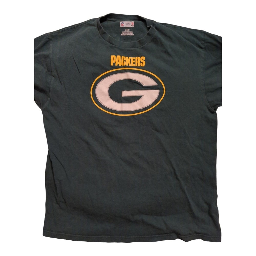 Green Bay Packers t-shirts Large NFL Team Apparel Football Aaron Rodgers #12